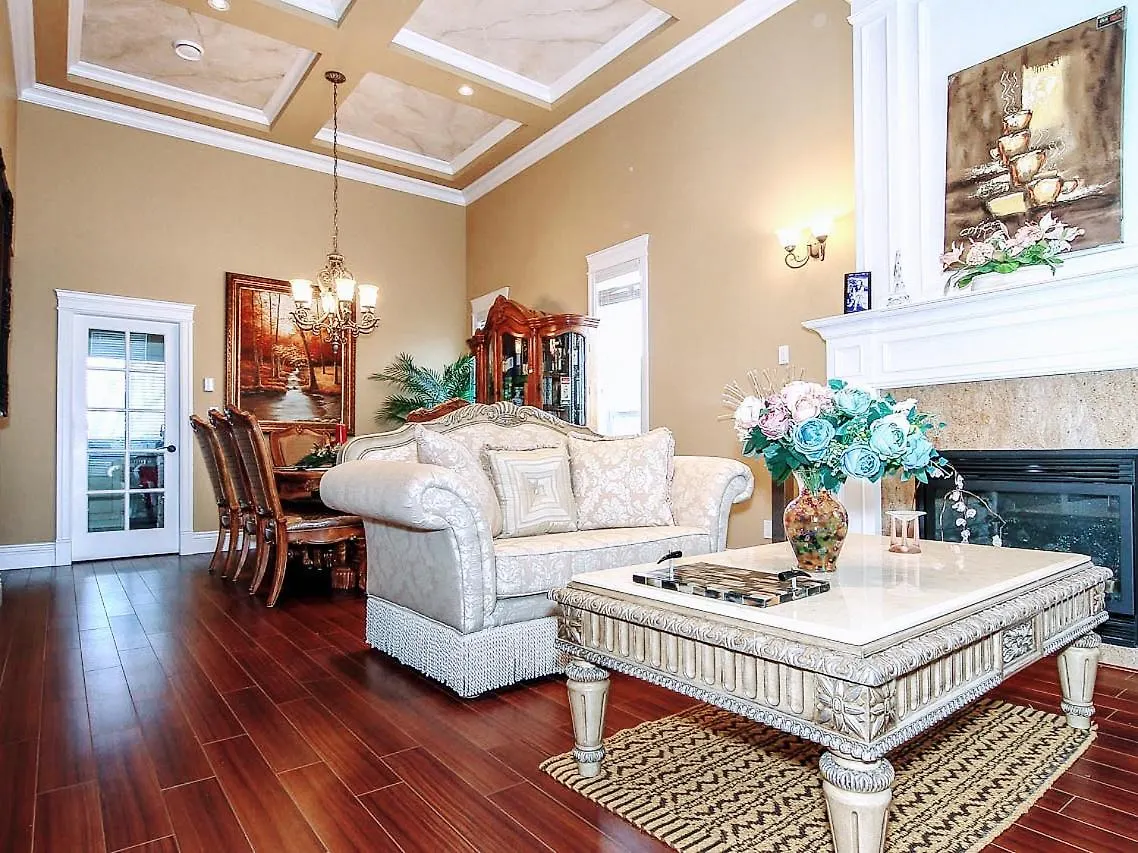 Vancouver Luxury Homestay Richmond